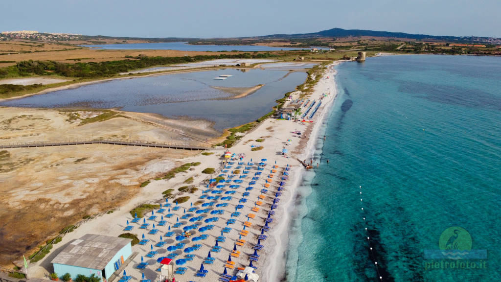 La spiaggia della saline dal drone