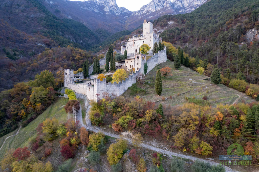 Il castello di Avio