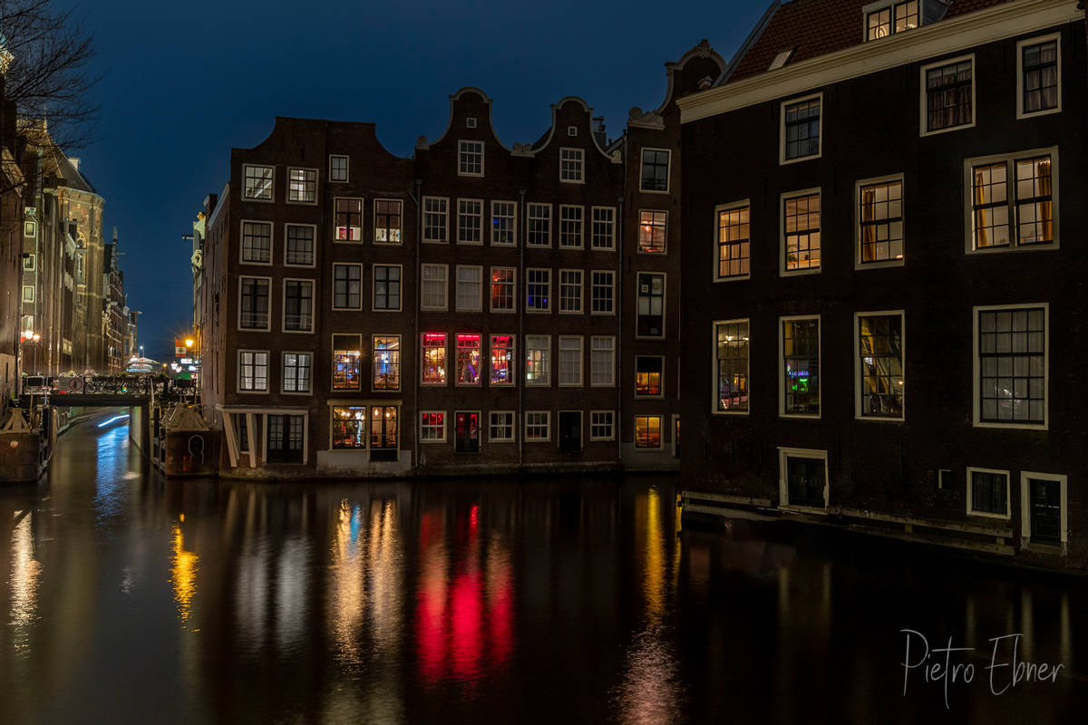 Amsterdam by night