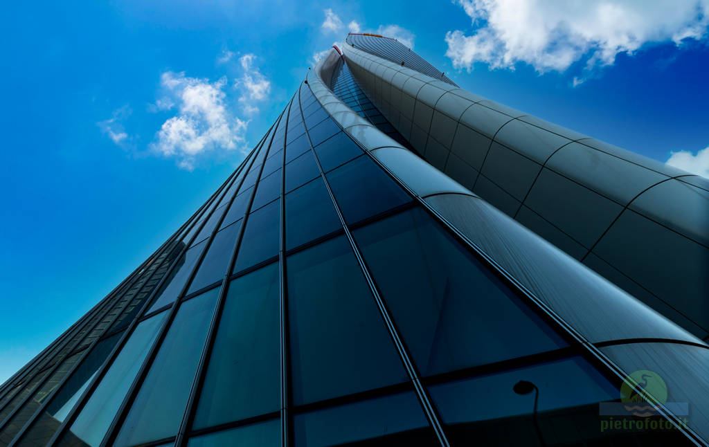 Torque hadid skyscraper in Milan