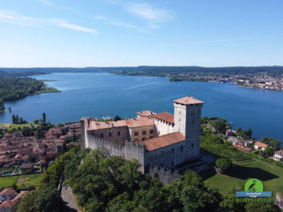 La rocca di Angera dal drone