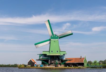 zaanse schans windmills