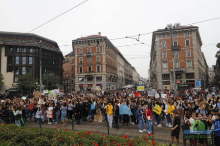 Sciopero per il clima a Milano