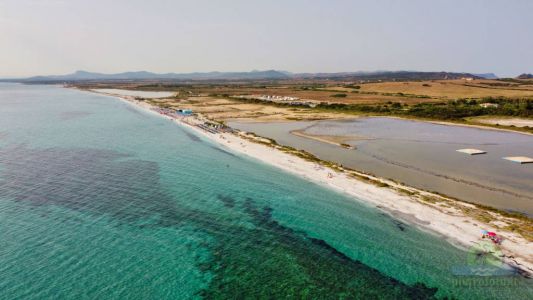 La spiaggia della saline dal drone